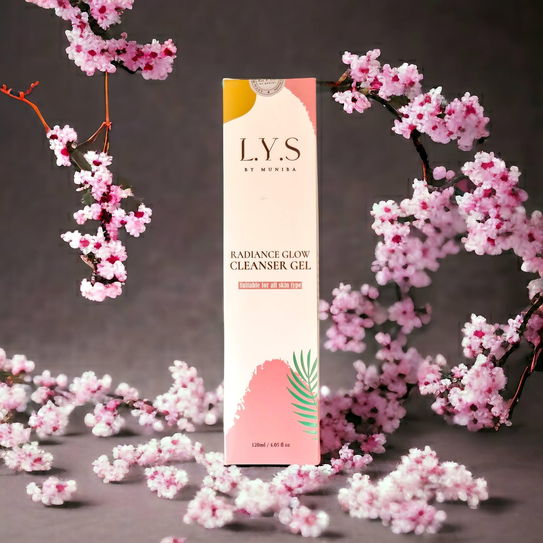 Radiance Glow Cleanser Gel – Gentle & Hydrating Face Wash 120ml - 𝐋.𝐘.𝐒
